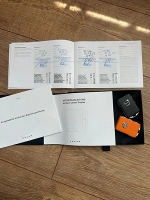 Volvo XC60 2022, R Design, Black Edition - imagine 10