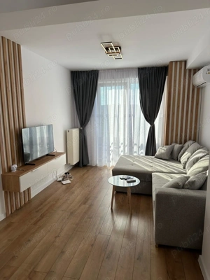 Vand garsoniera Pitesti const 2016, renovata recent modern, et. 3, Craiovei,str. Bucovina cu parcare