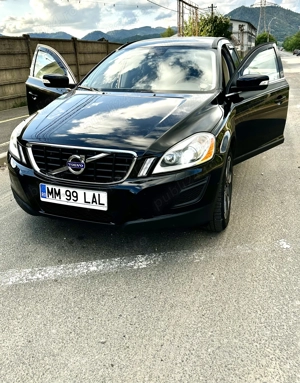 Volvo XC60 2011 2.4 D5 230CP 