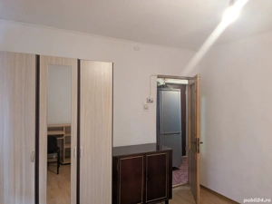 Camera de închiriat in apartament 2 cam.