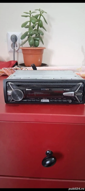 vând sony radio 
