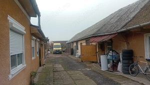 vanzare casa in Aradul nou