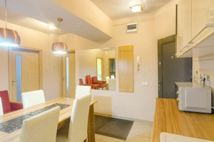 Proprietar - 3 camere DECOMANDATE, CENTRALA proprie, complet utiliat, JACUZZI, langa Iulius Mall - imagine 7