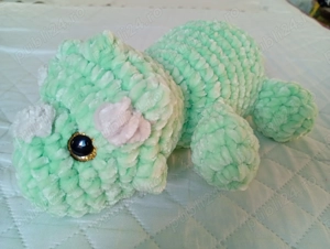 Triceratops croșetat manual  - imagine 5