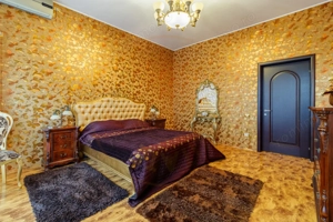 Casa impresionanta - Curte generoasa si Piscina - Otopeni! - imagine 8