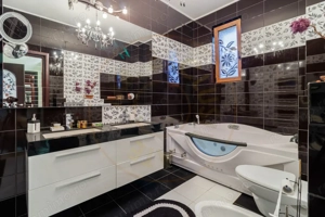 Casa impresionanta - Curte generoasa si Piscina - Otopeni! - imagine 12