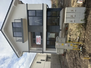 Vând apartament 4 cameret  tip duplex și SAD - imagine 3