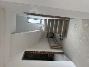 Vând apartament 4 cameret  tip duplex și SAD - imagine 2