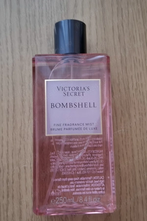 Victoria's Secret Bombshell spray corp parfumat 250 ml