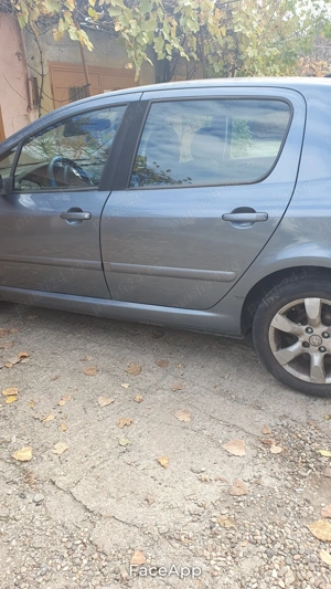 Vând Pejout model 3007