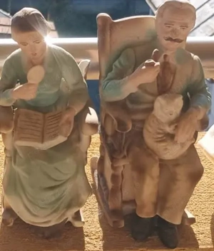 Bibelou "Mos si Baba","Capre neagre pe munte","Coș bol antic din porțelan fin","Floare","Mireasa"etc