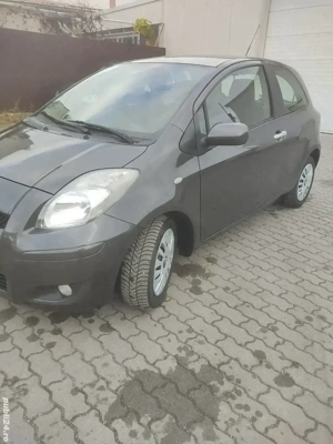Toyota Yaris 1,33 - imagine 4