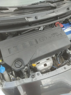 Toyota Yaris 1,33 - imagine 5