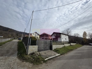 Vila de vacanta cu 4 camere de vanzare in Valea Doftanei - imagine 4