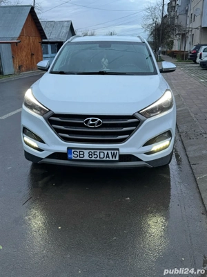 Hyundai tucson cumparat de nou . 94.000km cutie manuala .tractiune fata  - imagine 4