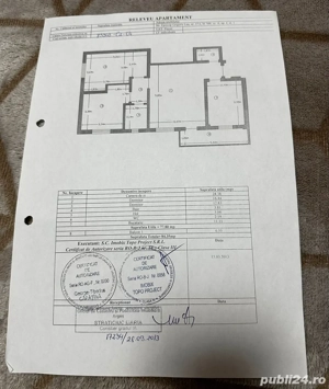 Vand aparatament 3 camere  loc de parcare   piscina 