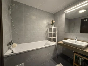 3 camere Upground | Lux | Et. 2 | Metrou 4 min | Parcare | Proprietar - imagine 8