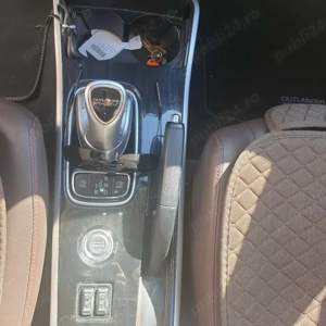 Mitsubishi outlander phev-hibrid  - imagine 4