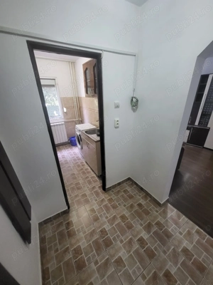 Închiriez apartament în Bacău zona Narcisa etaj 2