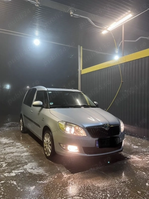 Skoda Roomster 2011 Benzina Automata