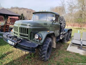 camion zil mașină de epocă