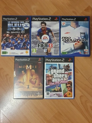Jocuri PS2   pachet 5 titluri (GTA, FIFA, PES, etc.)