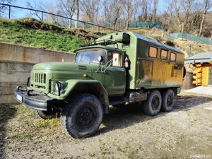 camion zil mașină de epocă