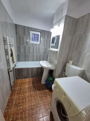 Apartament 3 camere de inchiriat - imagine 2