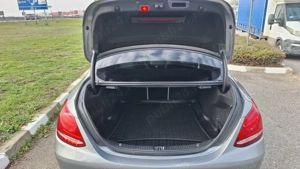 Mercedes C220D AIRMATIC proprietar - imagine 18