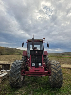 Vând tractor Internațional 1455 - imagine 4