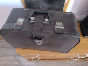 Mașină de cusut veche Ruseasca