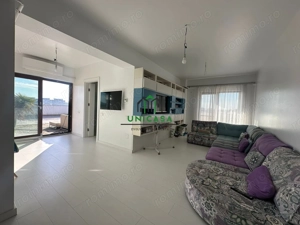 Apartament 4 camere - tip Penthouse - Zona 1 Mai - imagine 8