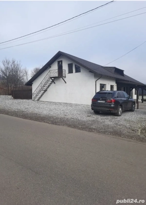 De  vânzare sau închiriat