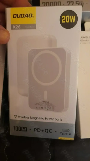 baterii externe 10000-30000mA powerbank fast charge , Magsafe , afisaj , noi sigilate - imagine 4