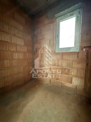 Duplex despartit prin baie si hol cu 3 dormitoare si dressing in Giroc - imagine 8