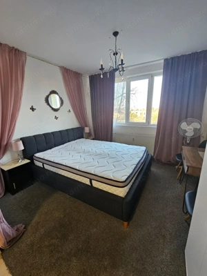 Garsoniera etaj 2 zona Iulius Town   bloc reabiliat !!