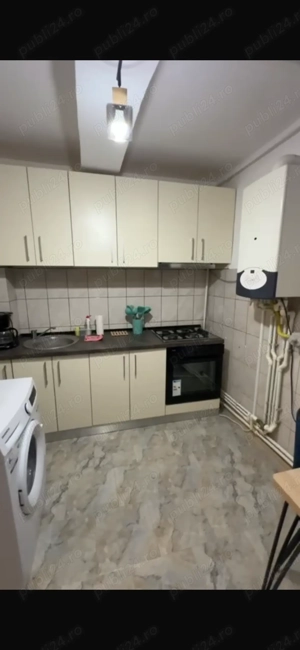 De închiriat garsonieră complet mobilată și utilată  - imagine 3