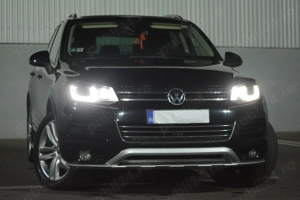 Volkswagen Touareg, motor 3.0 TDI (2967 cm ) AN 2012 - imagine 3