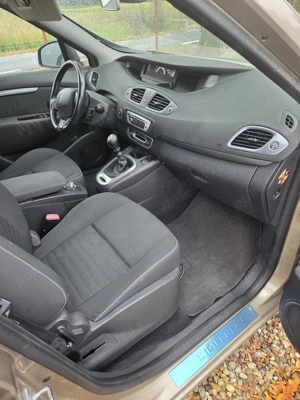 Vand Renault Scenic 3 Limited Edition, 1.2 benzina TCe 115HP - fabricatie 06.2015 - imagine 5