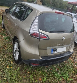 Vand Renault Scenic 3 Limited Edition, 1.2 benzina TCe 115HP - fabricatie 06.2015 - imagine 4