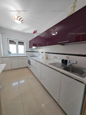  Apartament 2 camere decomandat - complet mobilat si utilat - etaj 1 - 113.000 euro - imagine 8