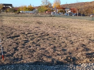 Teren intravilan 725mp deal - munte - imagine 2