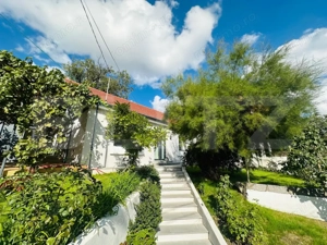 Casǎ finisata modern vis-a-vis de spitalul județean la cheie