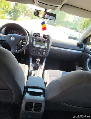 Volkswagen Jetta 1.6 Fsi - imagine 3