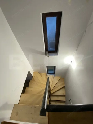 Casa cocheta in Baciu: aproape de natura, aproape de oras - imagine 8