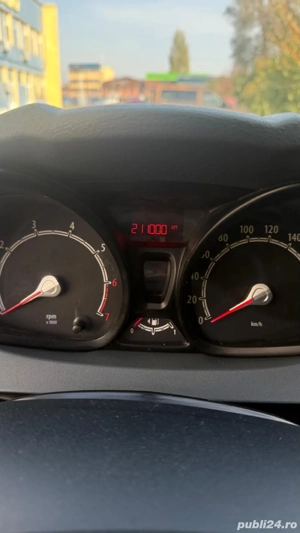 Ford FIESTA 1.25 benzina - imagine 4