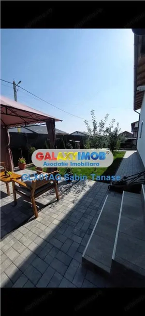 de vanzare vila P+E finisata 180 mp utili GEAMANA -BRADU - imagine 2