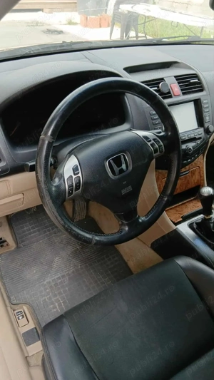 Honda Accord 2.2. diesel din 2005 - imagine 4