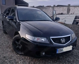 Honda Accord 2.2. diesel din 2005