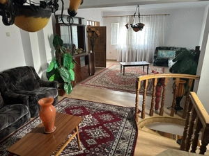 Casă spațioasă P+E 261 mp + 700 mp teren   Băicoi, direct proprietar!! - imagine 6